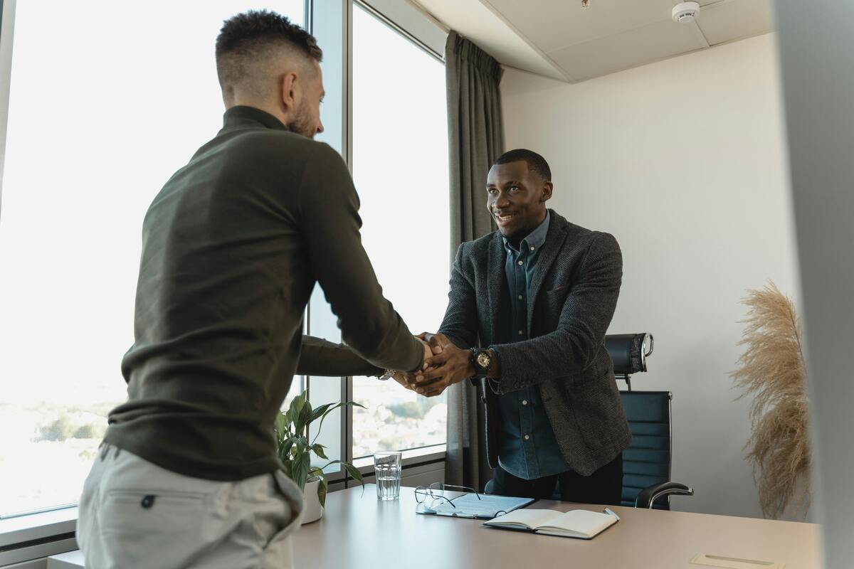 shaking hands, job promotion